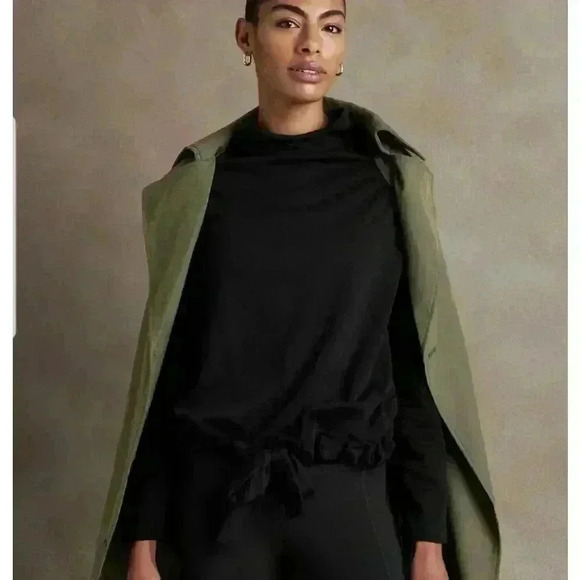 Banana Republic Tie-Waist Oversized Sweatshirt - Picture 10 of 10